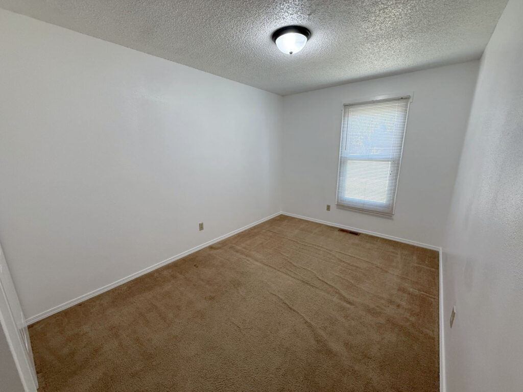 1005 hillside bedroom 2-2