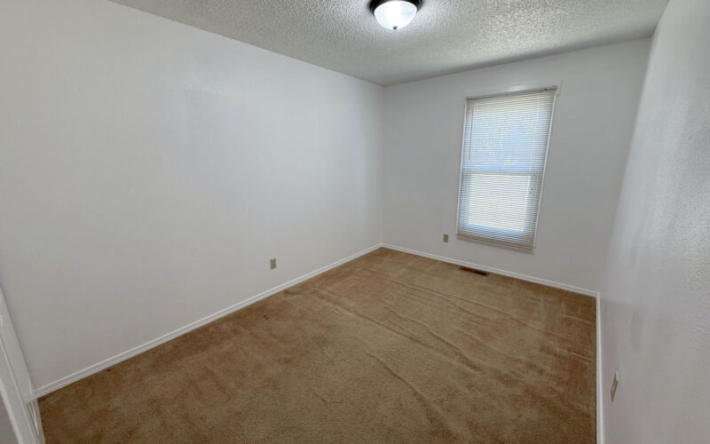 1005 hillside bedroom 2-2