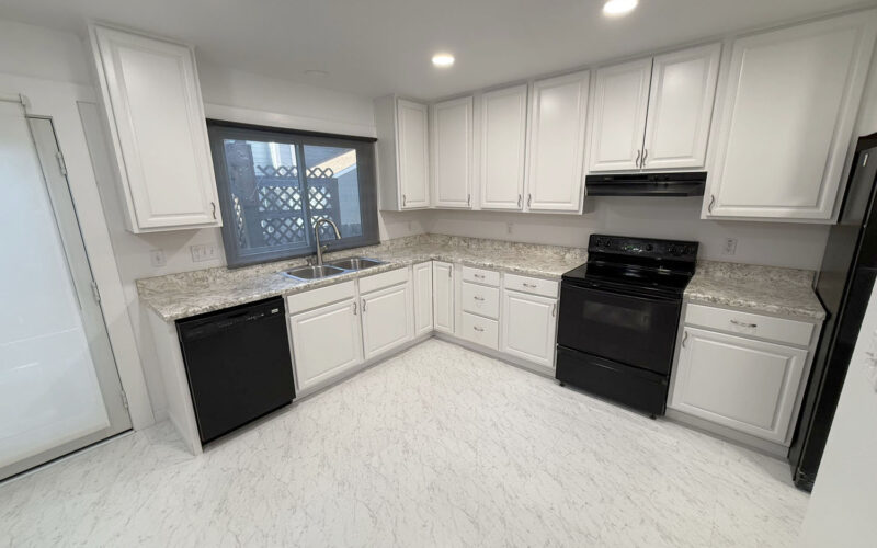 1005 hillside kitchen 3