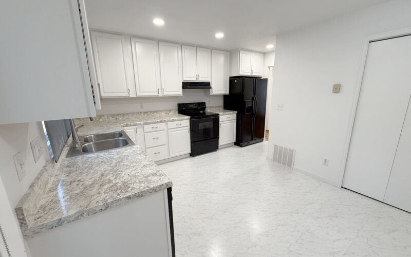 1005 hillside kitchen