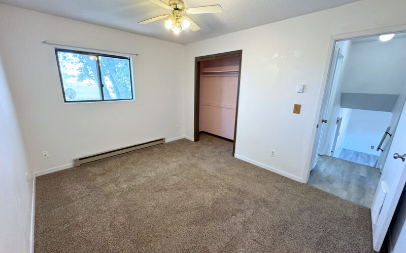 1014 pinecrest bed 2-2