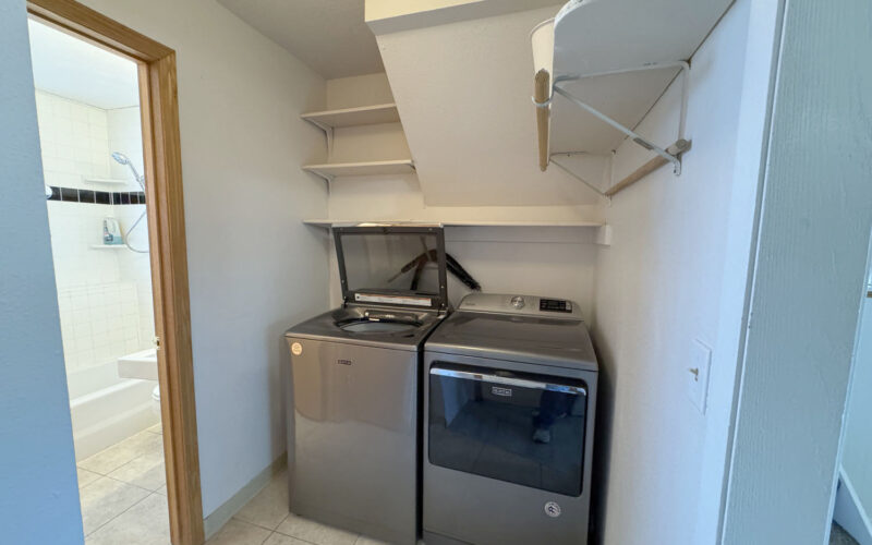 1014 pinecrest laundry