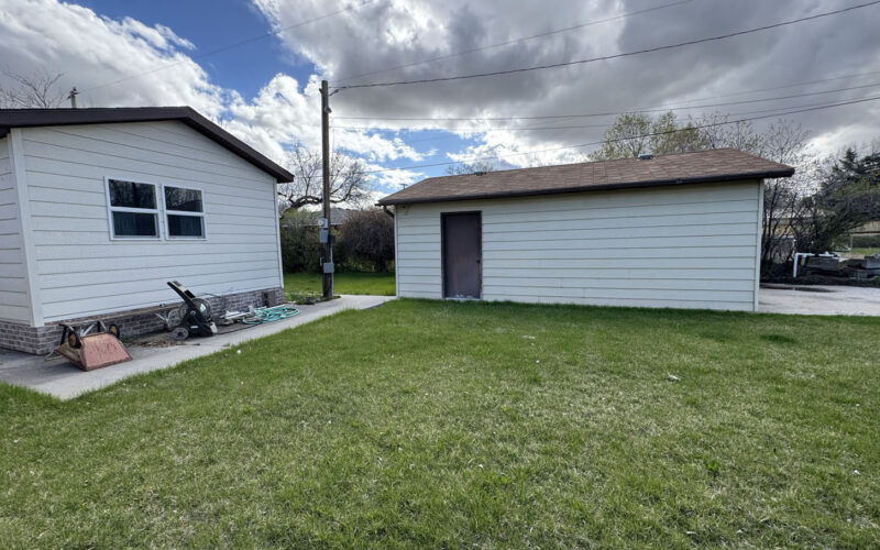 112 W Pershing Back yard 1