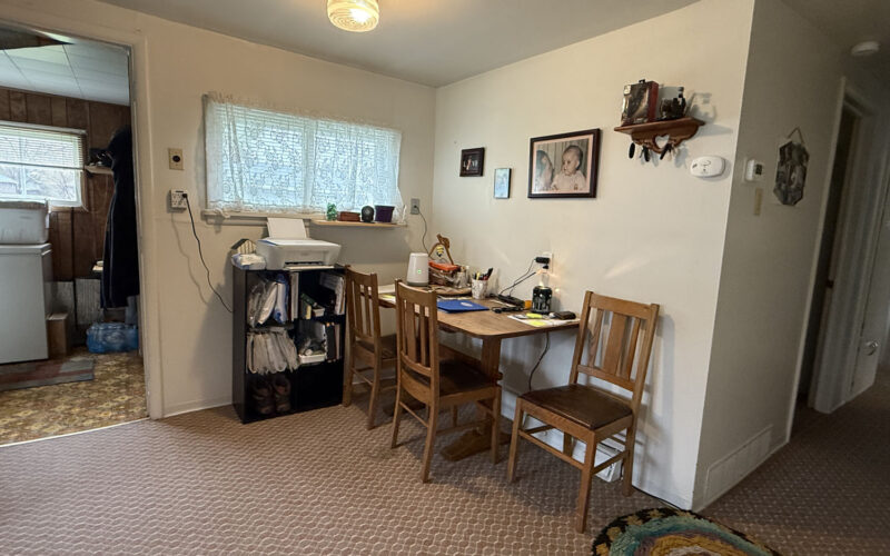 164 indiana dining
