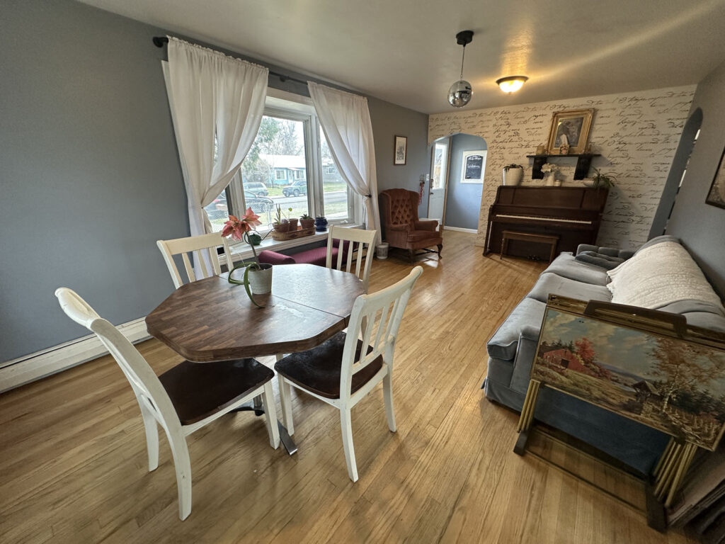 214 E Jefferson Living and dining