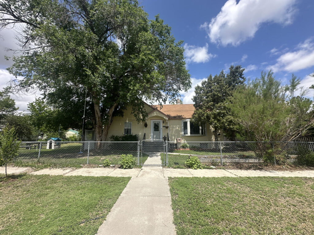 214 E Jefferson Avenue 214 E Jefferson Avenue