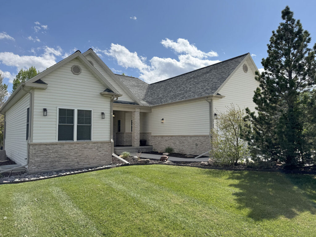 3749 Village Drive 3749 Village Drive