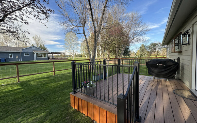 415 Country Club Deck Evening