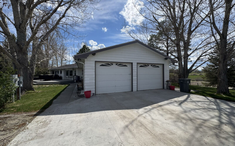 460 ramshorn Garage