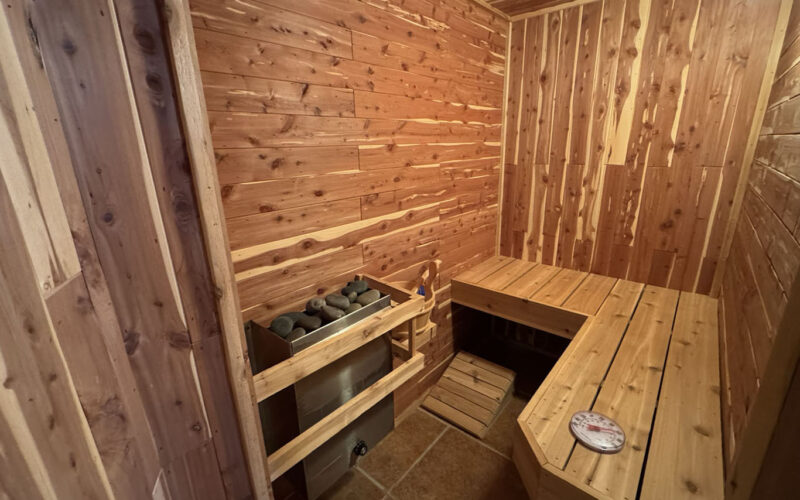 460 ramshorn Sauna Room