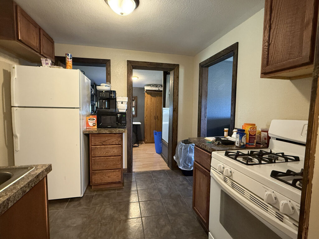 504 w fremont kitchen