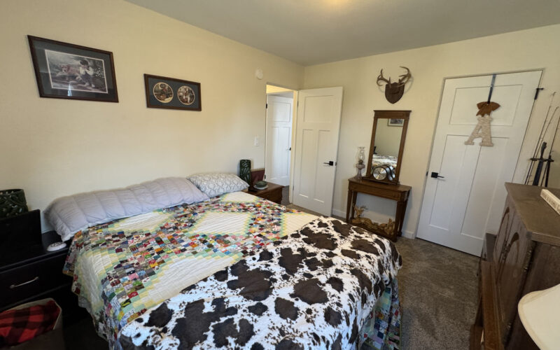 521 n 6th e bed 2-2