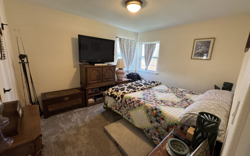 521 n 6th e bed 2