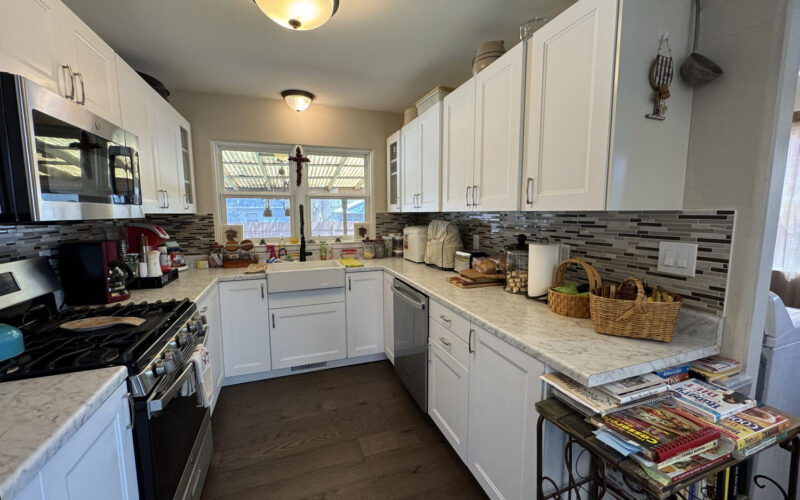 521 n 6th e kitchen 2