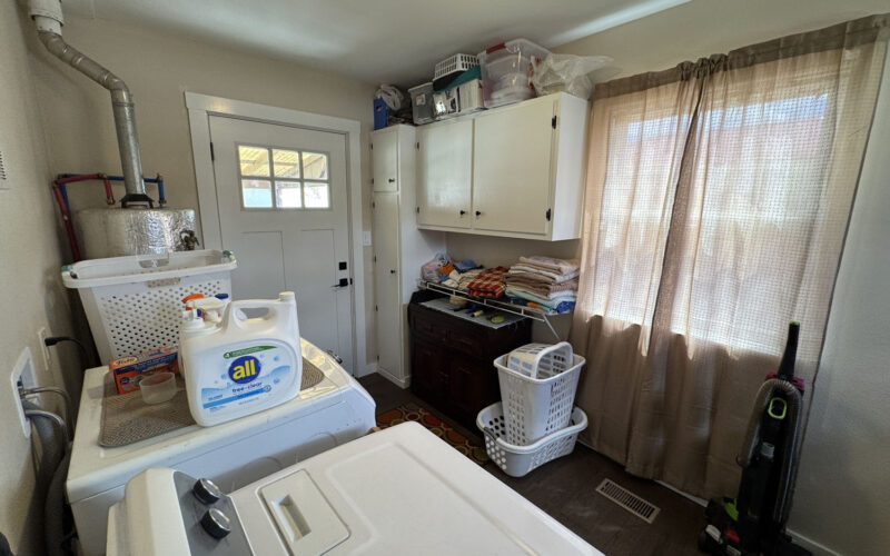 521 n 6th e laundry