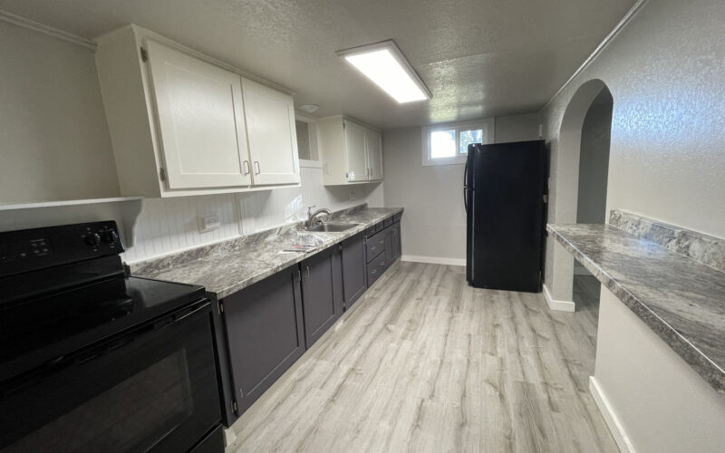 906 w washington kitchen