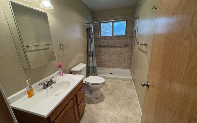 909 big horn Upstairs Bathroom 1